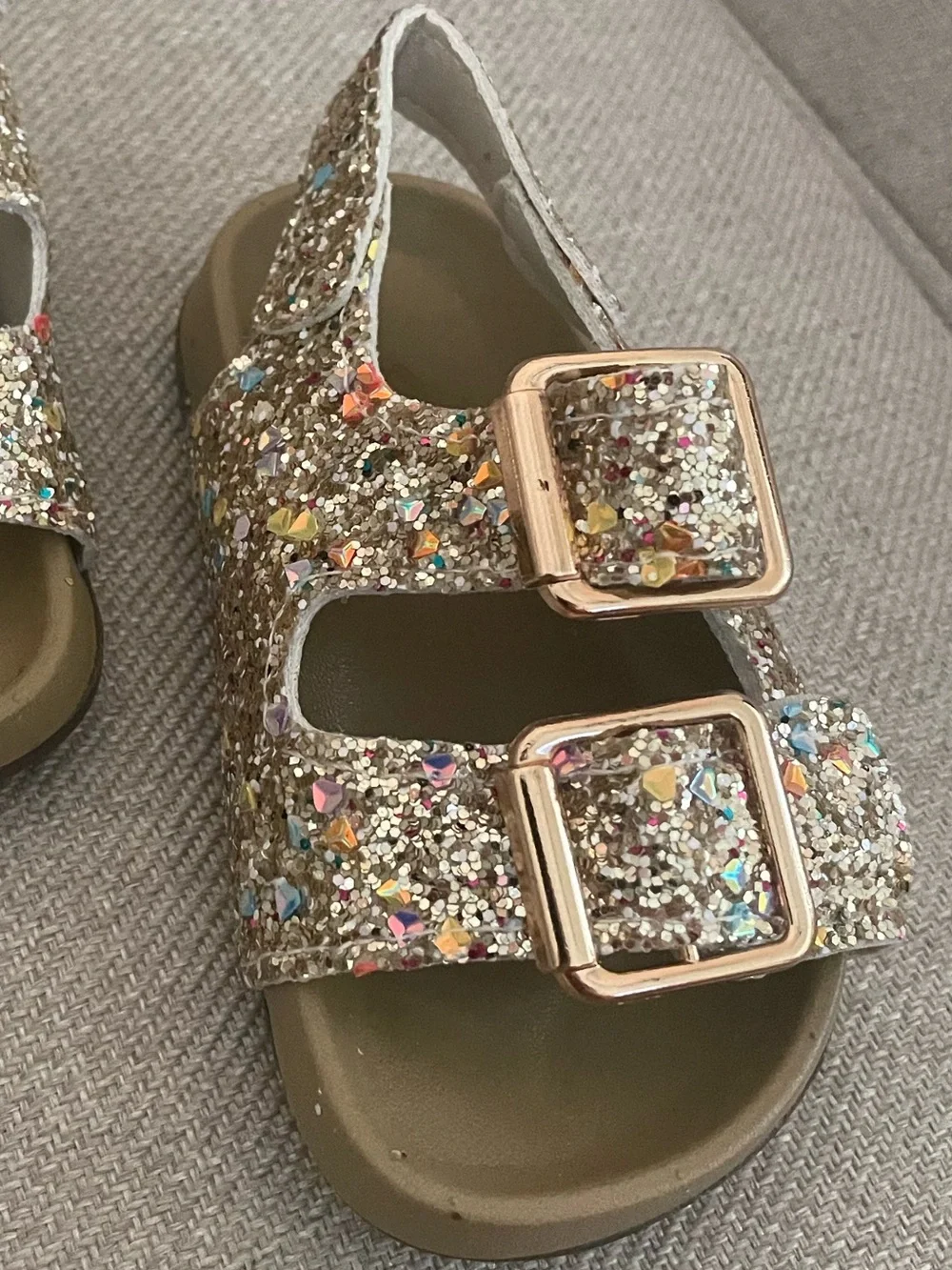 Kids Glitter Buckle Sandals - Sparkling Gold